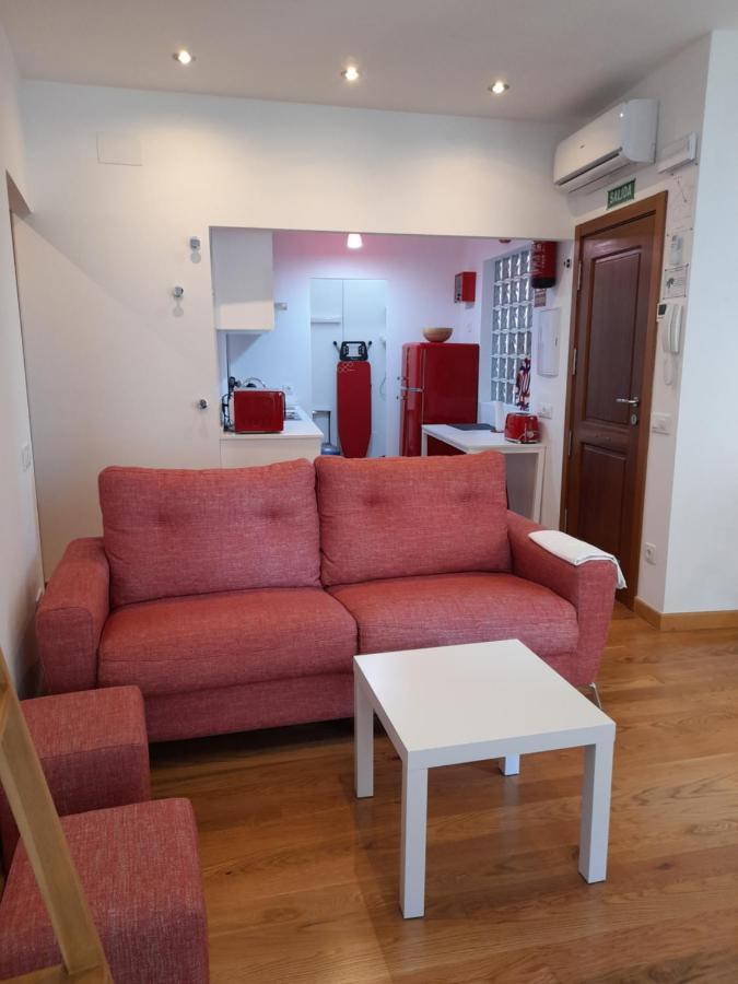 Doctor Fleming Apartment *